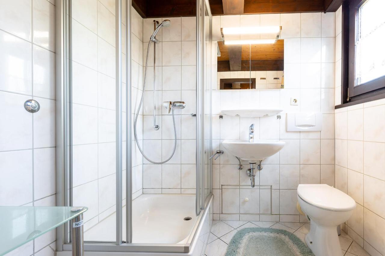 Ferienwohnpark Immenstaad Am Bodensee Nurdachhaus Typ 8 Ndt 099 Ngoại thất bức ảnh