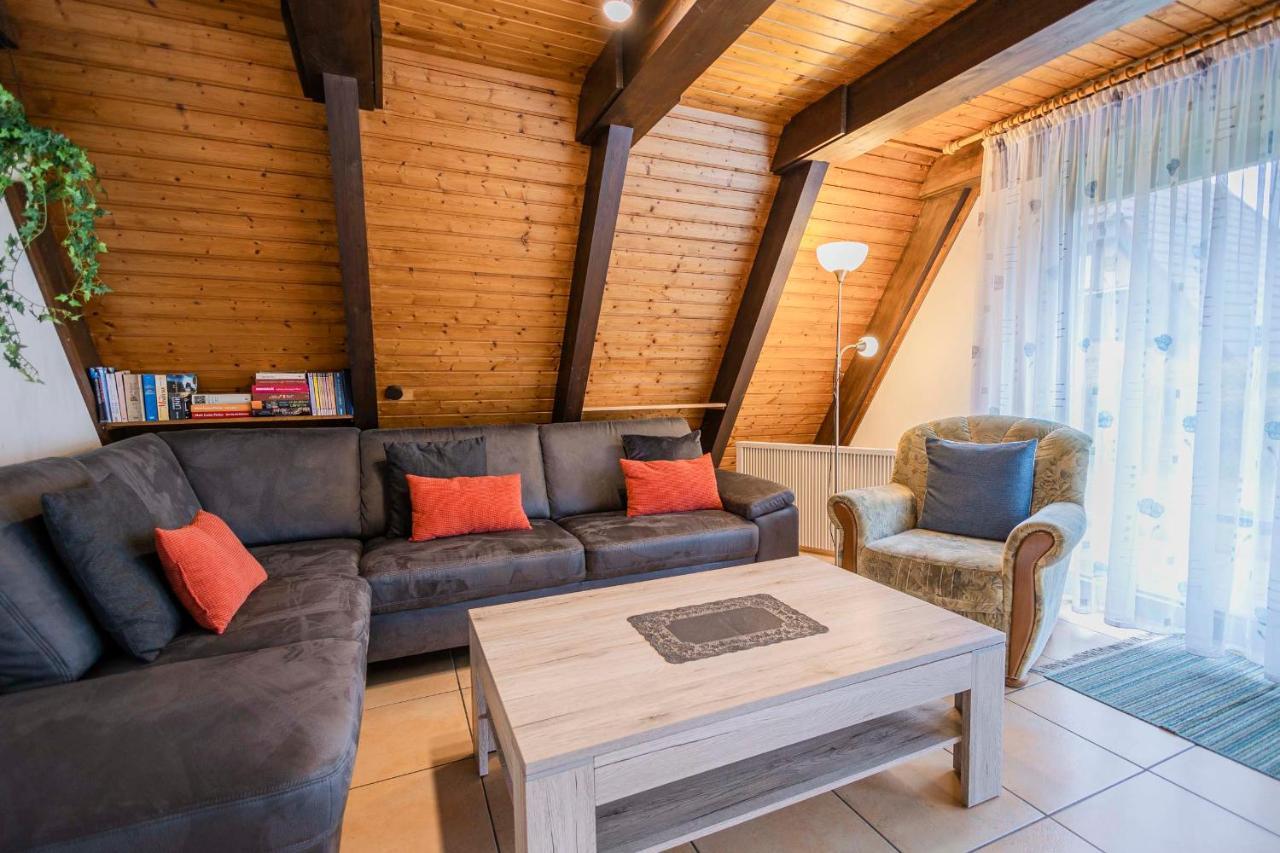 Ferienwohnpark Immenstaad Am Bodensee Nurdachhaus Typ 8 Ndt 099 Ngoại thất bức ảnh